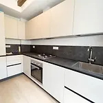 아파트 Cavana 10 Tirabora Short Rent, Con Parcheggio Privato 트리에스테