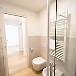Apartament Cavana 10 Tirabora Short Rent, Con Parcheggio Privato Triest