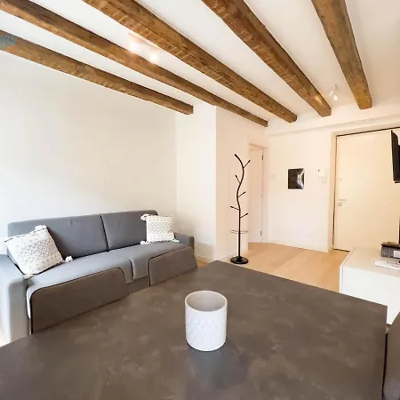 Appartamento Cavana 10 Tirabora Short Rent