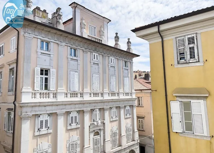 Cavana 10 Tirabora Short Rent, Con Parcheggio Privato Apartment