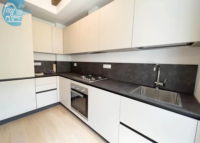 아파트 Cavana 10 Tirabora Short Rent, Con Parcheggio Privato 트리에스테