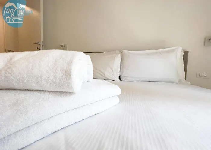 아파트 Cavana 10 Tirabora Short Rent, Con Parcheggio Privato *